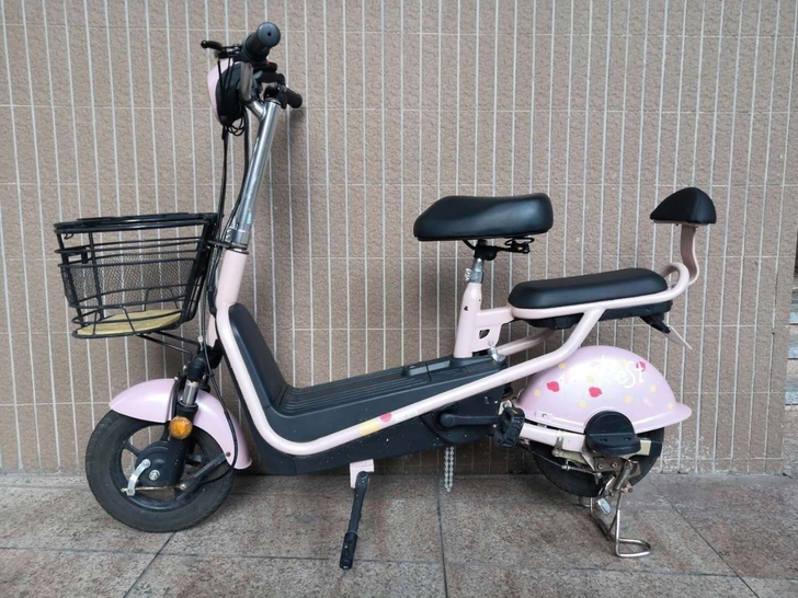 出租或出售雅迪电动车，爱玛电动车，电池可以...