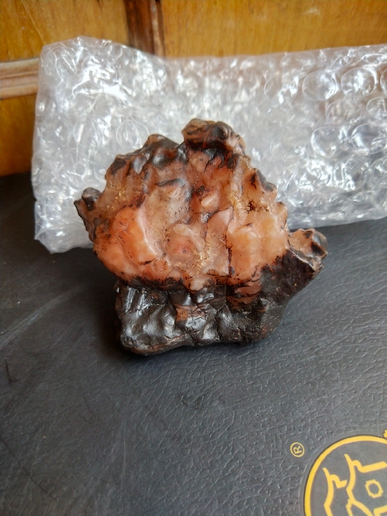 沙漠漆奇石，色彩漂亮油润像朵盛开的花尺寸6...