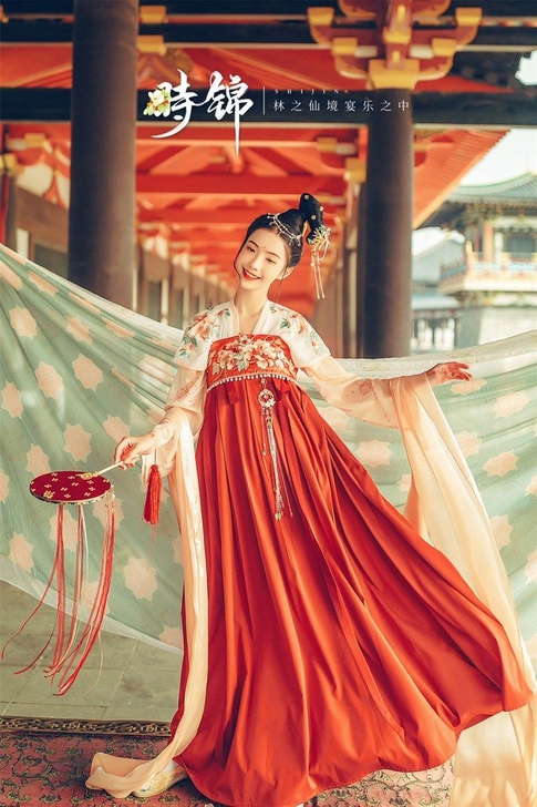 汉尚华莲醉和春诃子汉服女配饰刺绣搭配齐胸衫...