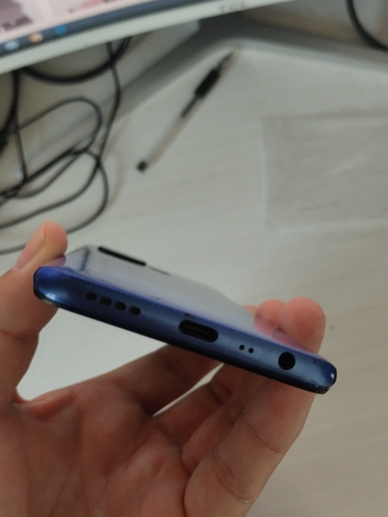 realme  realme q2i (5...