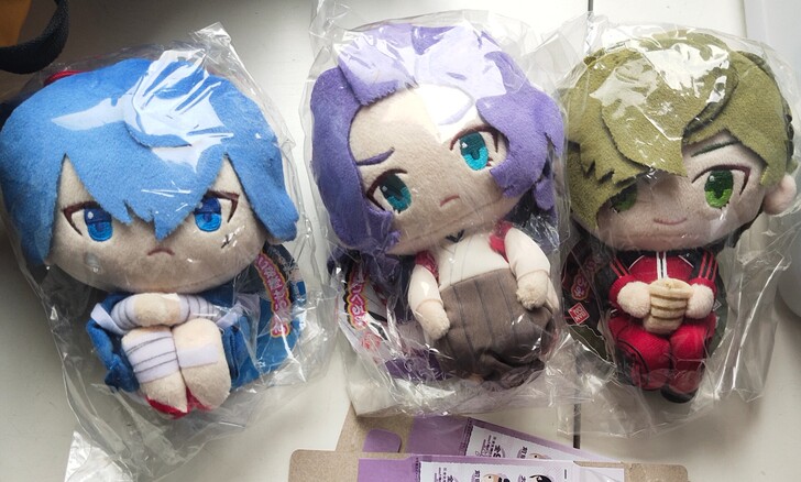 刀剑乱舞坐姿玩偶