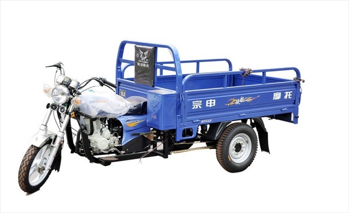 求购油三轮摩托车，150以上机器。最好是带...