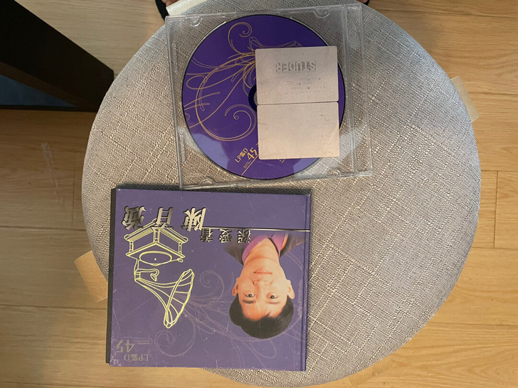 成色如图,陈百强 雨果lpcd45 正常...