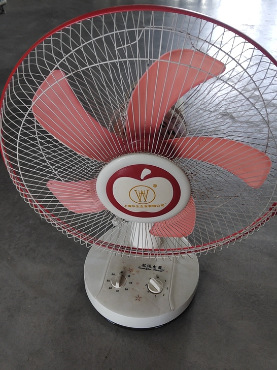 闲置二手电风扇处理，功能正常，限自提，地址...