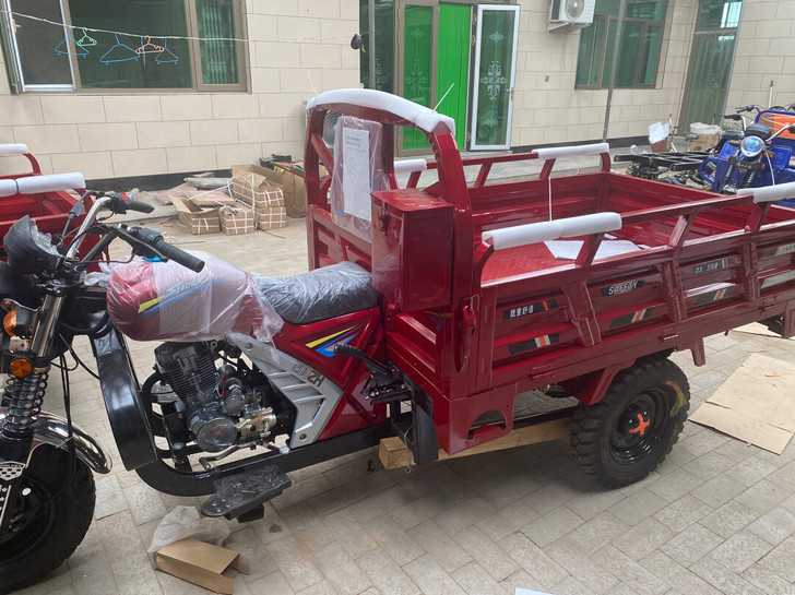 本人专业出三轮摩托车自产自销不同车型不同价...