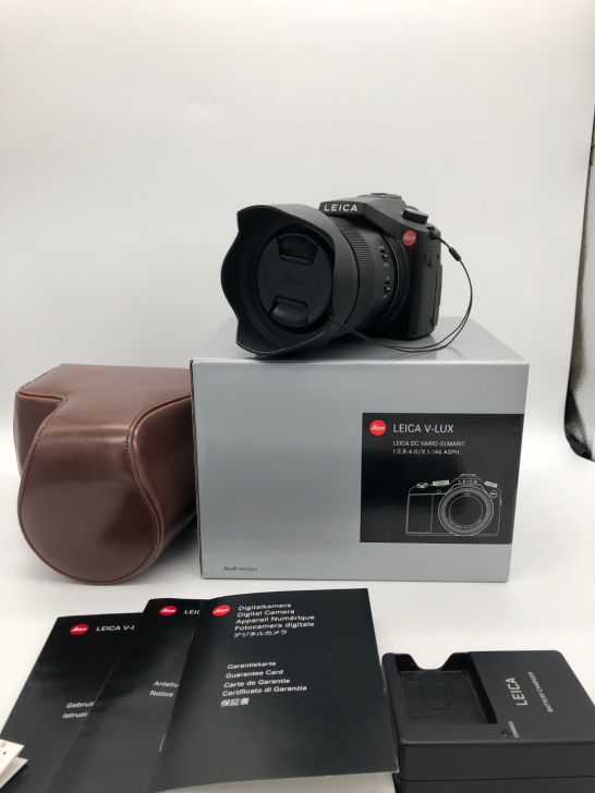 徕卡V-lux、typ-114相机