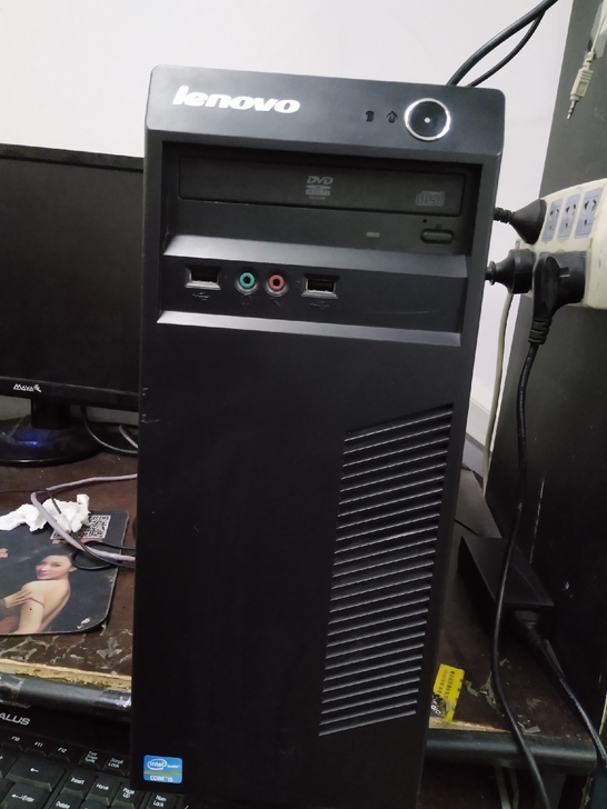 联想T4980D主机，i5-2400，2g...