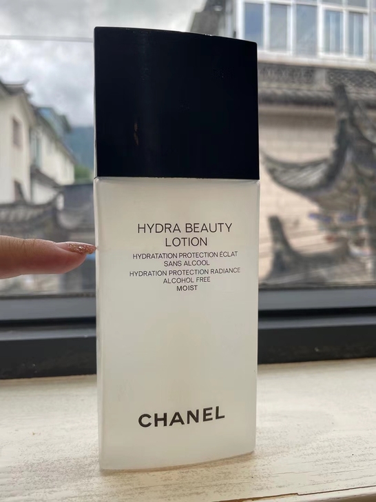 香奈儿美白水化妆水150ml