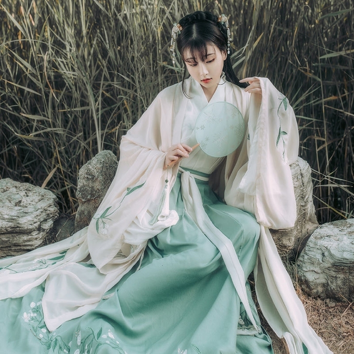 杜若汉服女中国风广袖长裙樱花仙女套装学生清...