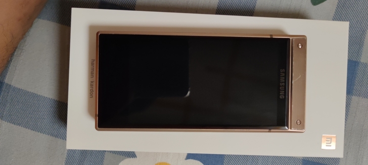 因换手机现出有缘人!三星最后一款翻盖手机!...