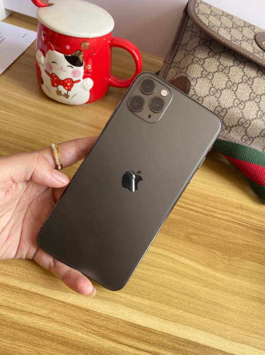 iPhone 11proMax256G 暗...