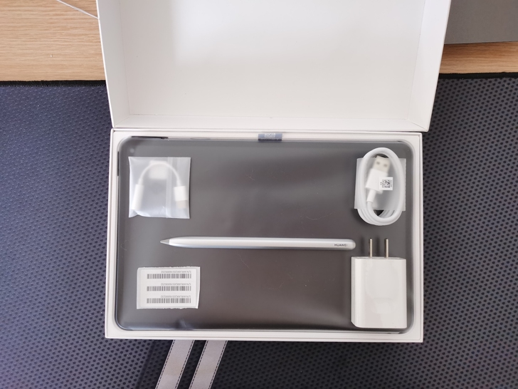 华为 matepad pro10.8寸，6...