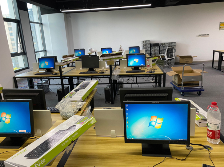 免费送货上门  二手电脑转让 35 整套台...