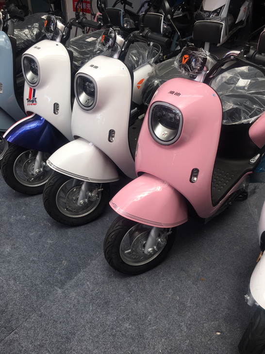 雅迪M3电动车60V女生专用踏板电瓶车可爱...