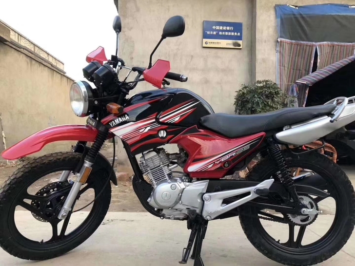 雅马哈越野天剑k跨骑摩托车，成色九成新，车...
