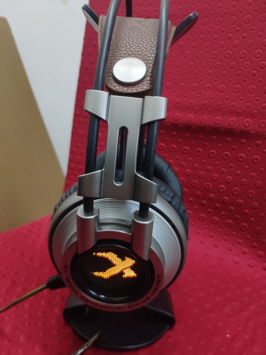 西伯利亚K9 头戴式耳机虚拟7.1声道US...