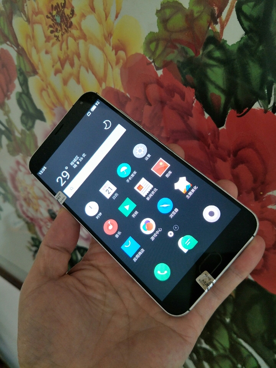 国行正品魅族MX5手机，配置内存3+16g...