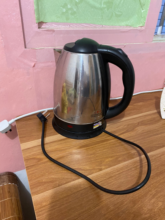 烧水壶15元，自提