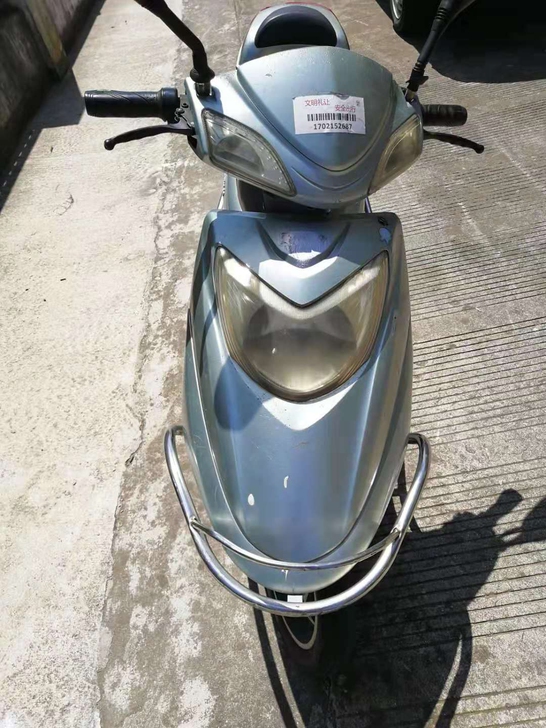 电动车便宜转让了 雅迪牌子。名牌电动车 外...