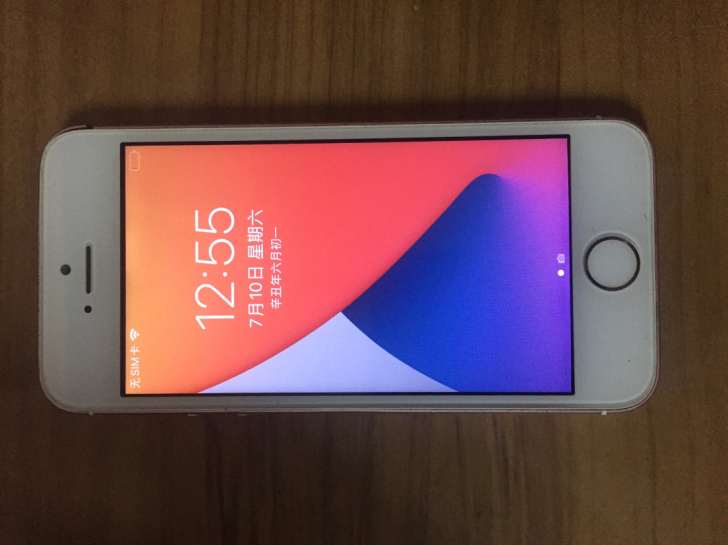 iPhoneSE苹果手机，A9处理器跟6S...