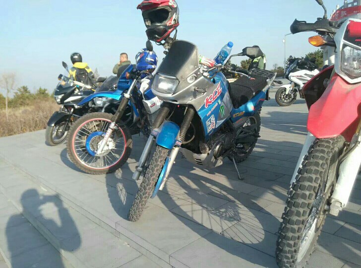 川崎KLE400，拉力摩托车，车况免检，九...