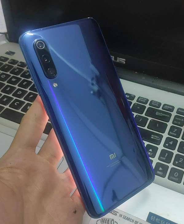 小米9   蓝色 国行 128G