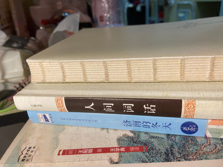 出三本书：济南的冬天；千年一叹；哑舍小品