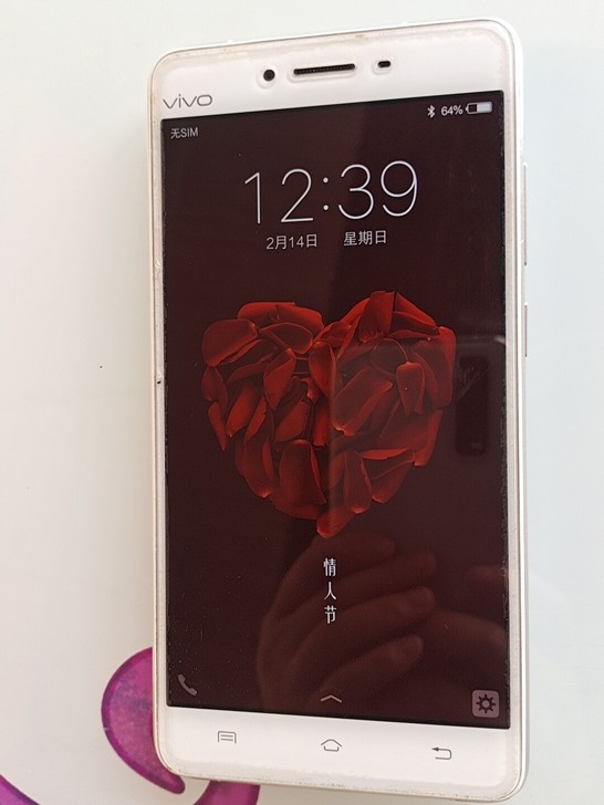 Vivo手机,各项功能都好着的,没有修过,...