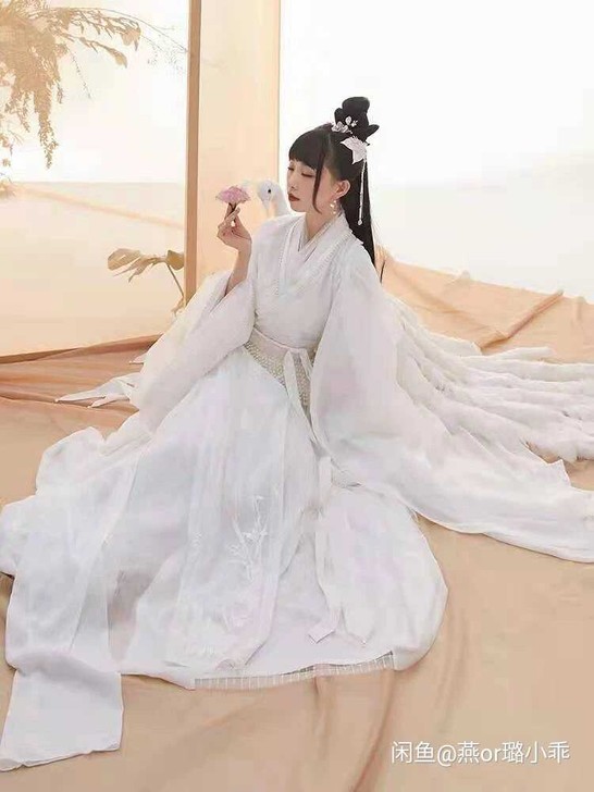 【汉服出租】十三余 卿卿白衣 大全套 xs码