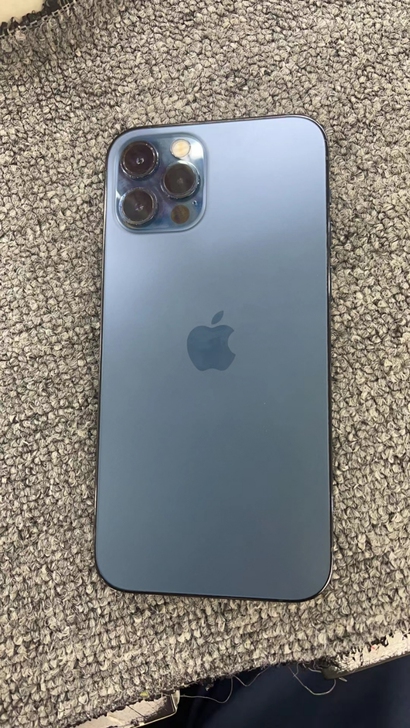 苹果12pro，蓝色，国行128g，在保