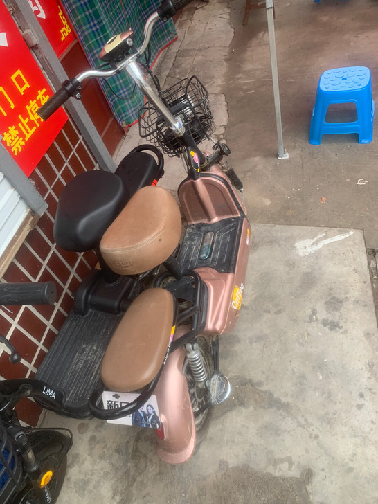 新日电动车.喜欢的涿州市槐林看车.不砍价....