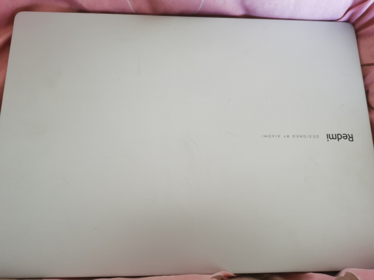 Redmi book14 锐龙版 R7 1...