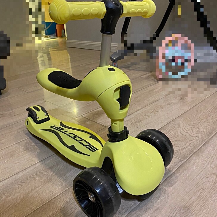 【全新包邮】滑板车儿童初学者男女小孩玩具可...