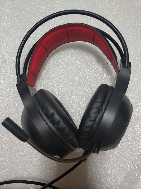 包邮达尔优游戏耳机EH715只有usb