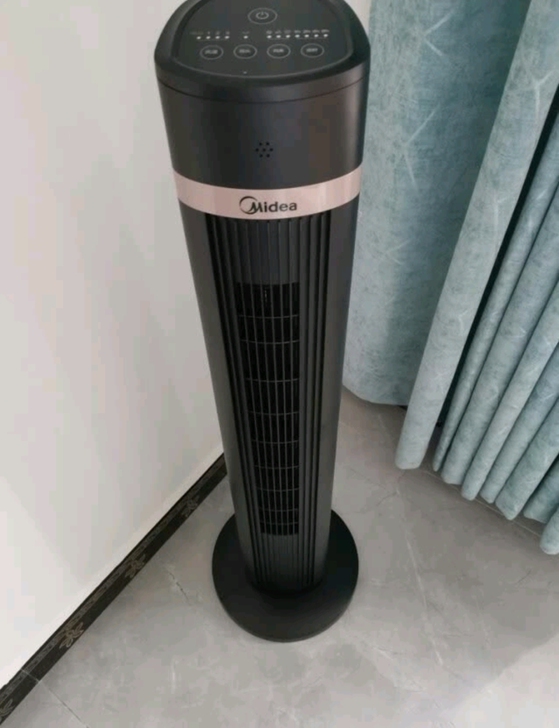 【全新包邮】美的电风扇  智能遥控塔扇无叶...