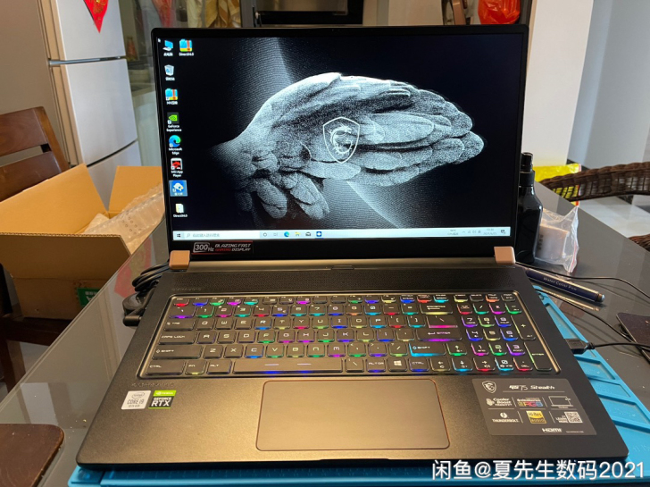 微星msi GS75   17.3寸游戏笔...