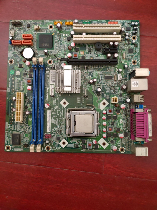 联想主板：L-G41M，E5700 CPU...