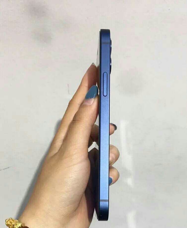 苹果12蓝色，128g国行正品，全网通 自...