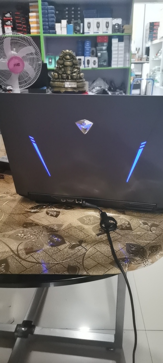 机械师T58v-b笔记本，i7  9代cp...