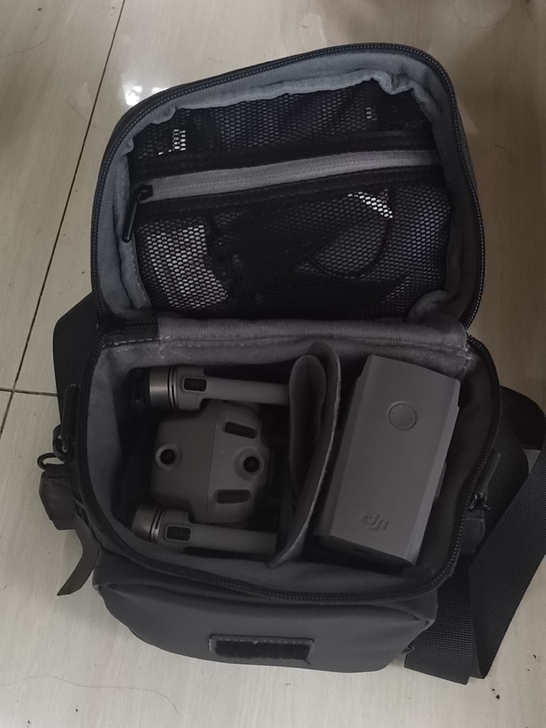 大疆御air2  99新。没飞几回！官网4...