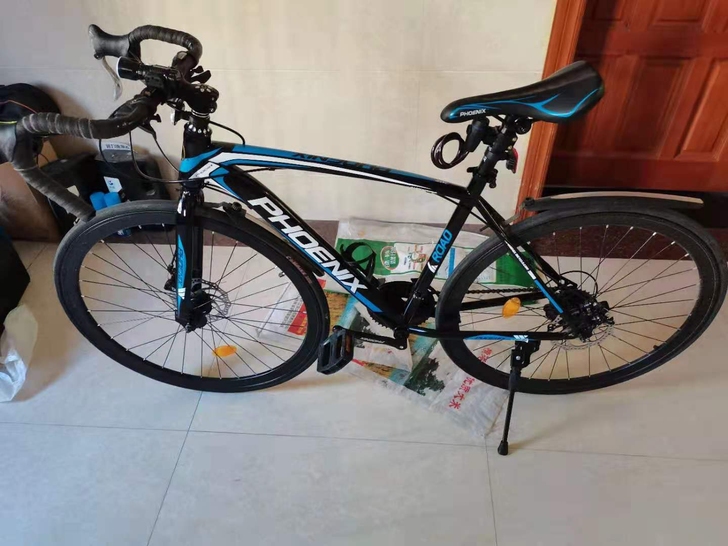全新凤凰公路自行车，因自身原因出售