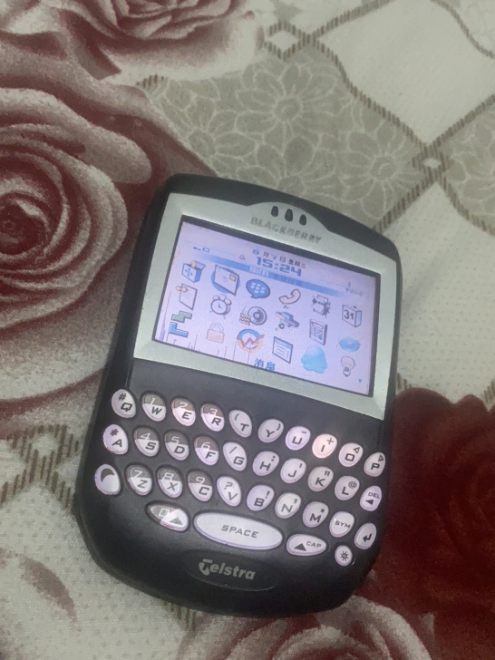 黑莓7290，中文的版的，功能正常，滚轮正...