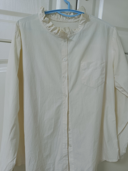 蝴蝶领子衬衫 实物超好看显白九成新30包邮