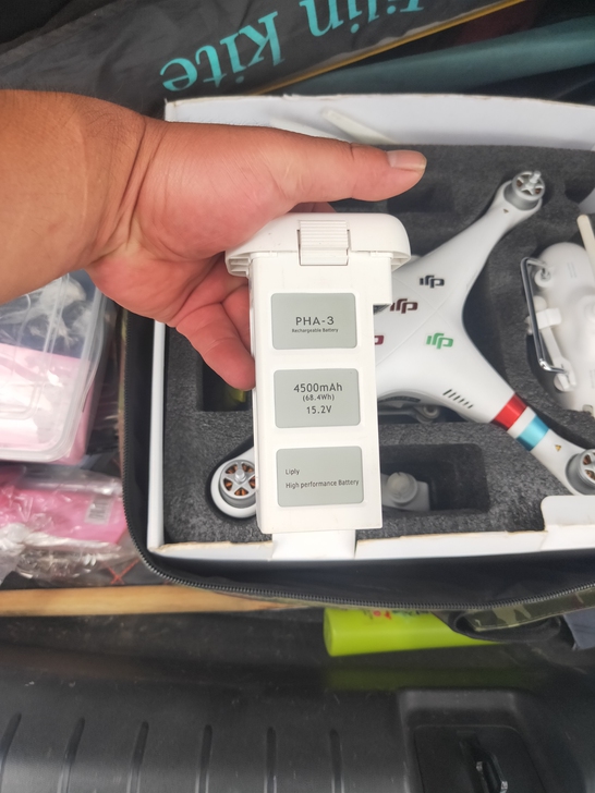 大疆3s无人机，9成新，无炸鸡。到手飞，没毛病。1200元包