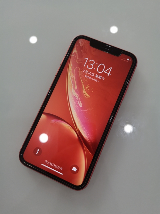 苹果XR128G 颜色很亮眼 iPhone...