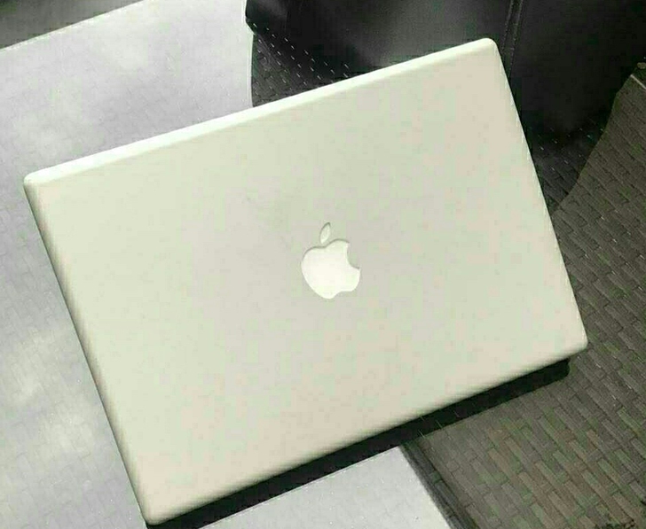 女生个人闲置苹果MacBook pro##...