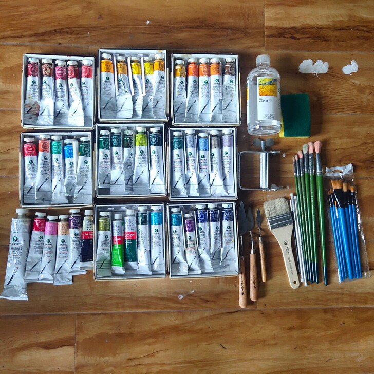 (颜料在学校,目前放暑假,九月初开学出)油...