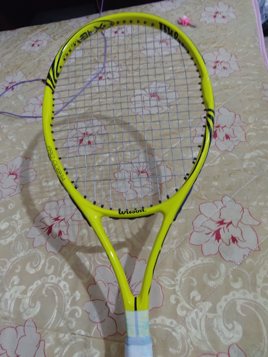 威尔胜网球拍
