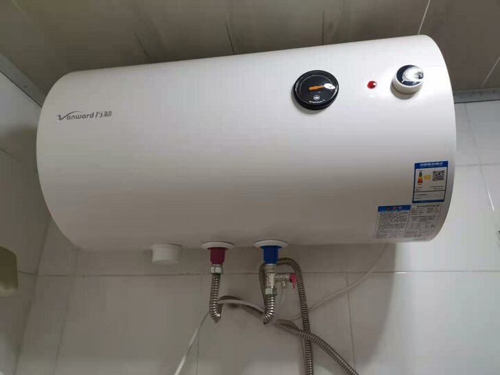 租的房子买的热水器，房子不租了，万和热水器...