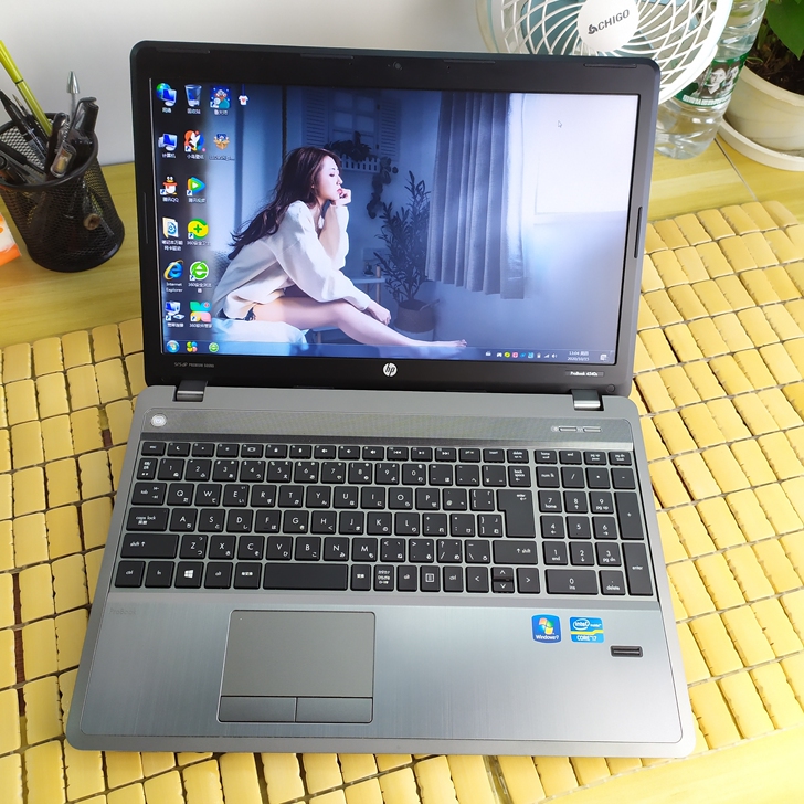 笔记本电脑i7 8g高配 自用 15寸 固...